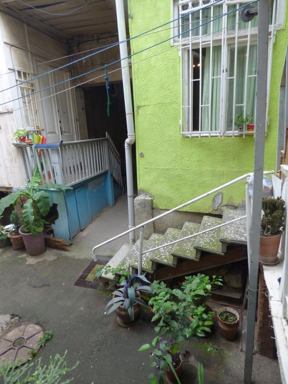 Tbilisi Guest House Exteriör bild