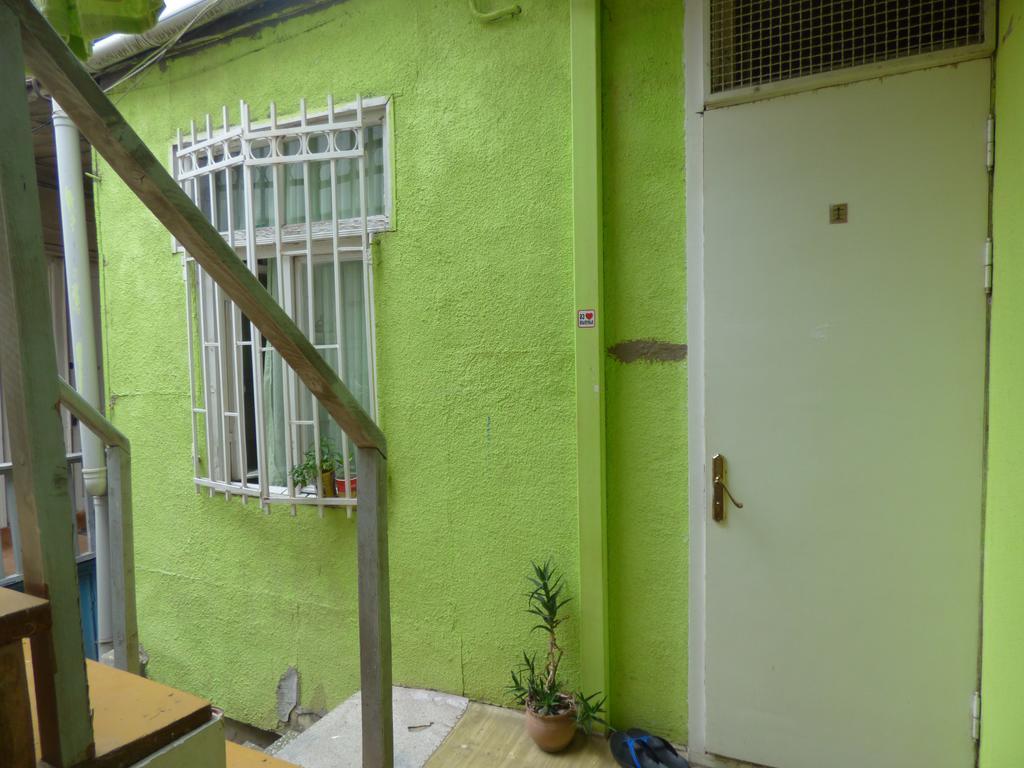Tbilisi Guest House Exteriör bild